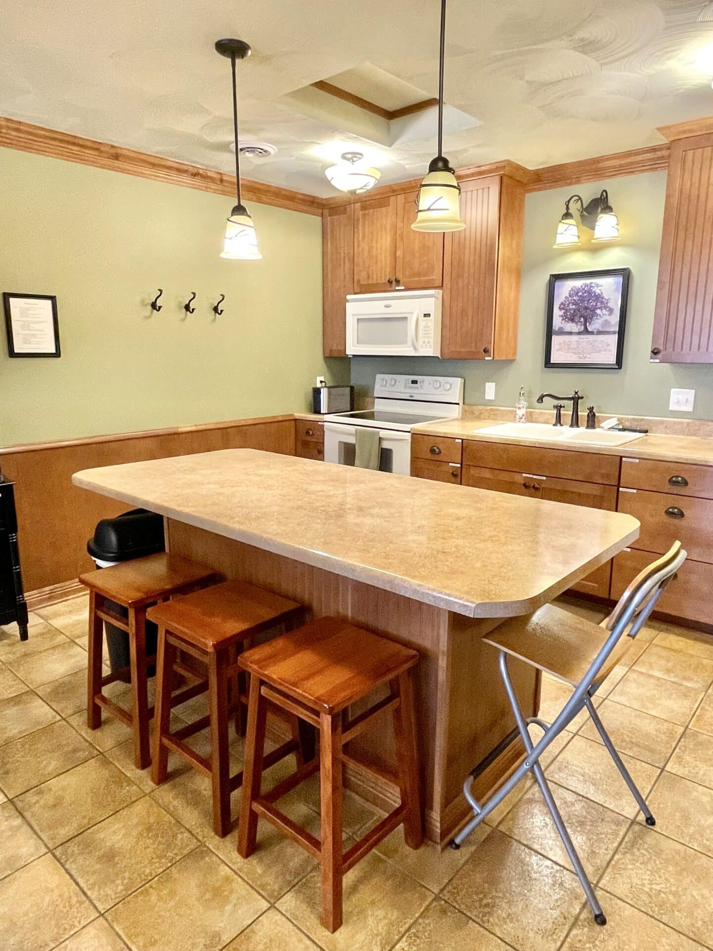 Eat In Kitchen in Vacation Home Rental